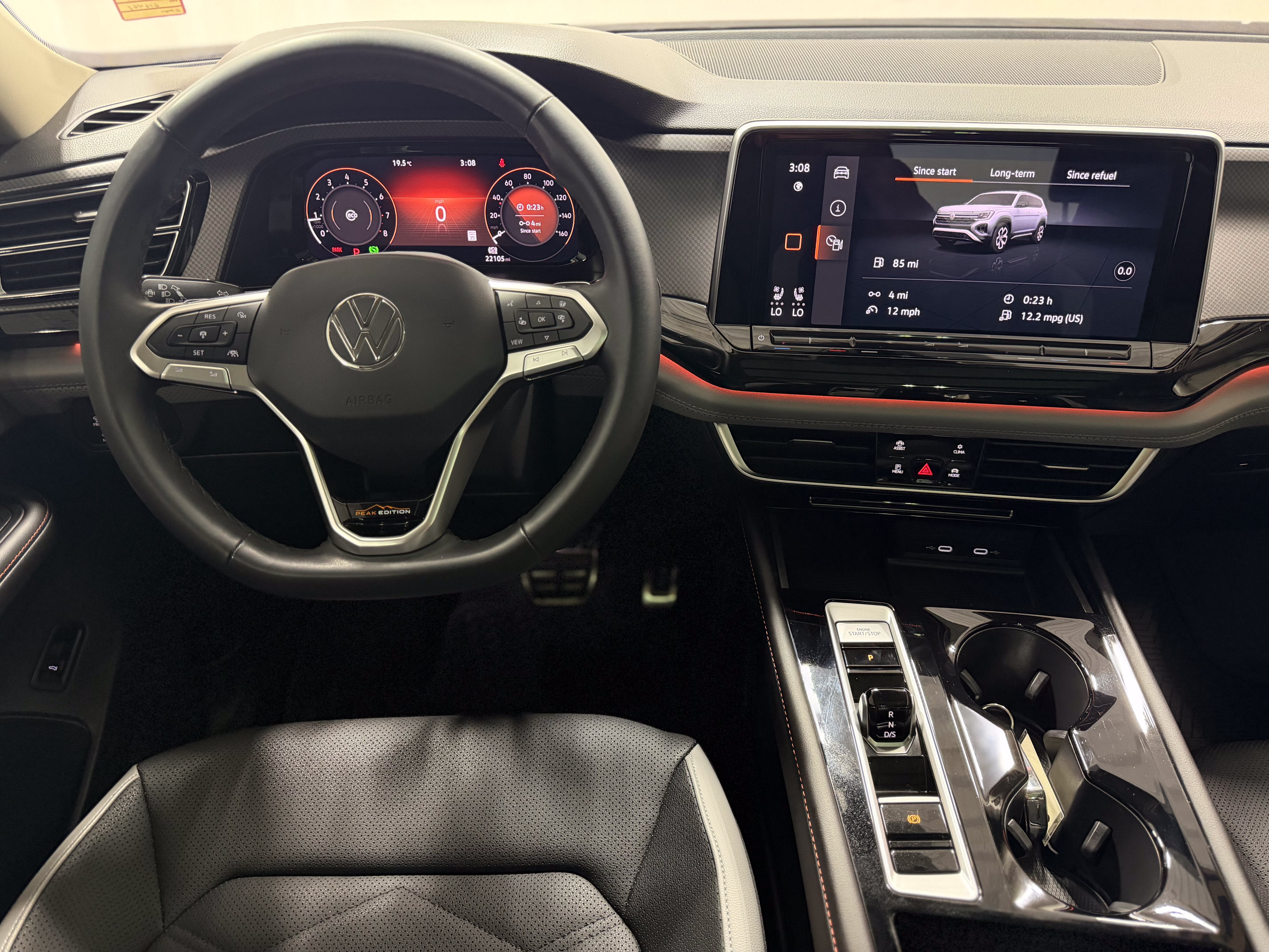 2024 Volkswagen Atlas 2.0T Peak Edition SEL
