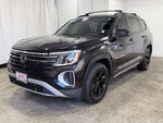 2024 Volkswagen Atlas 2.0T Peak Edition SEL