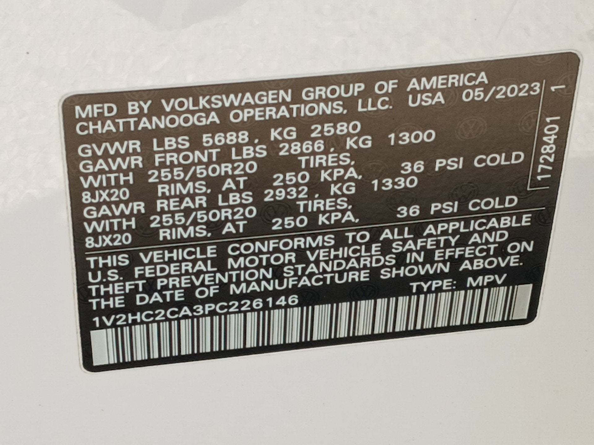 2023 Volkswagen Atlas Cross Sport 2.0T SE w/Technology