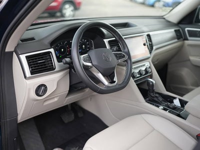 2022 Volkswagen Atlas 2.0T SE w/Technology