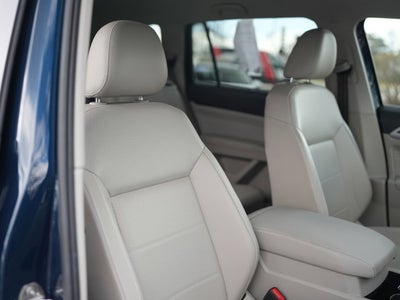 2022 Volkswagen Atlas 2.0T SE w/Technology