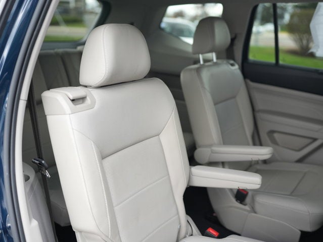 2022 Volkswagen Atlas 2.0T SE w/Technology