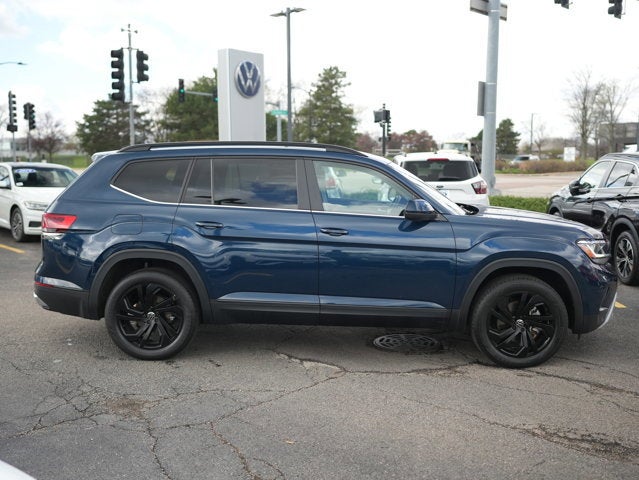 2022 Volkswagen Atlas 2.0T SE w/Technology