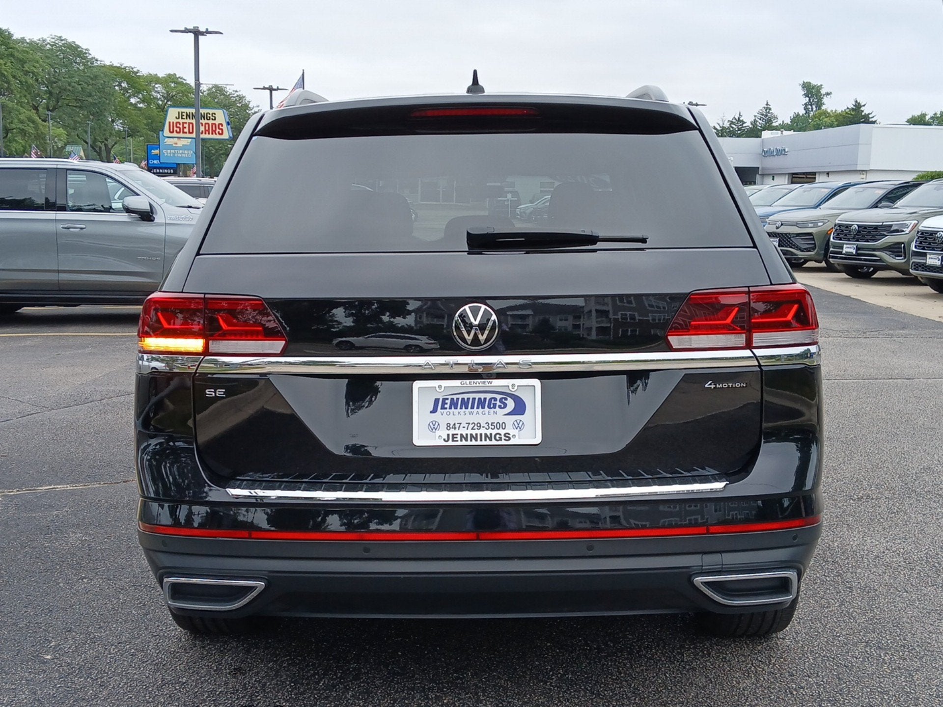 2023 Volkswagen Atlas 2.0T SE w/Technology