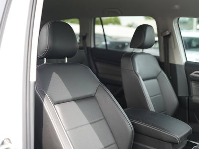 2023 Volkswagen Atlas 2.0T SE w/Technology