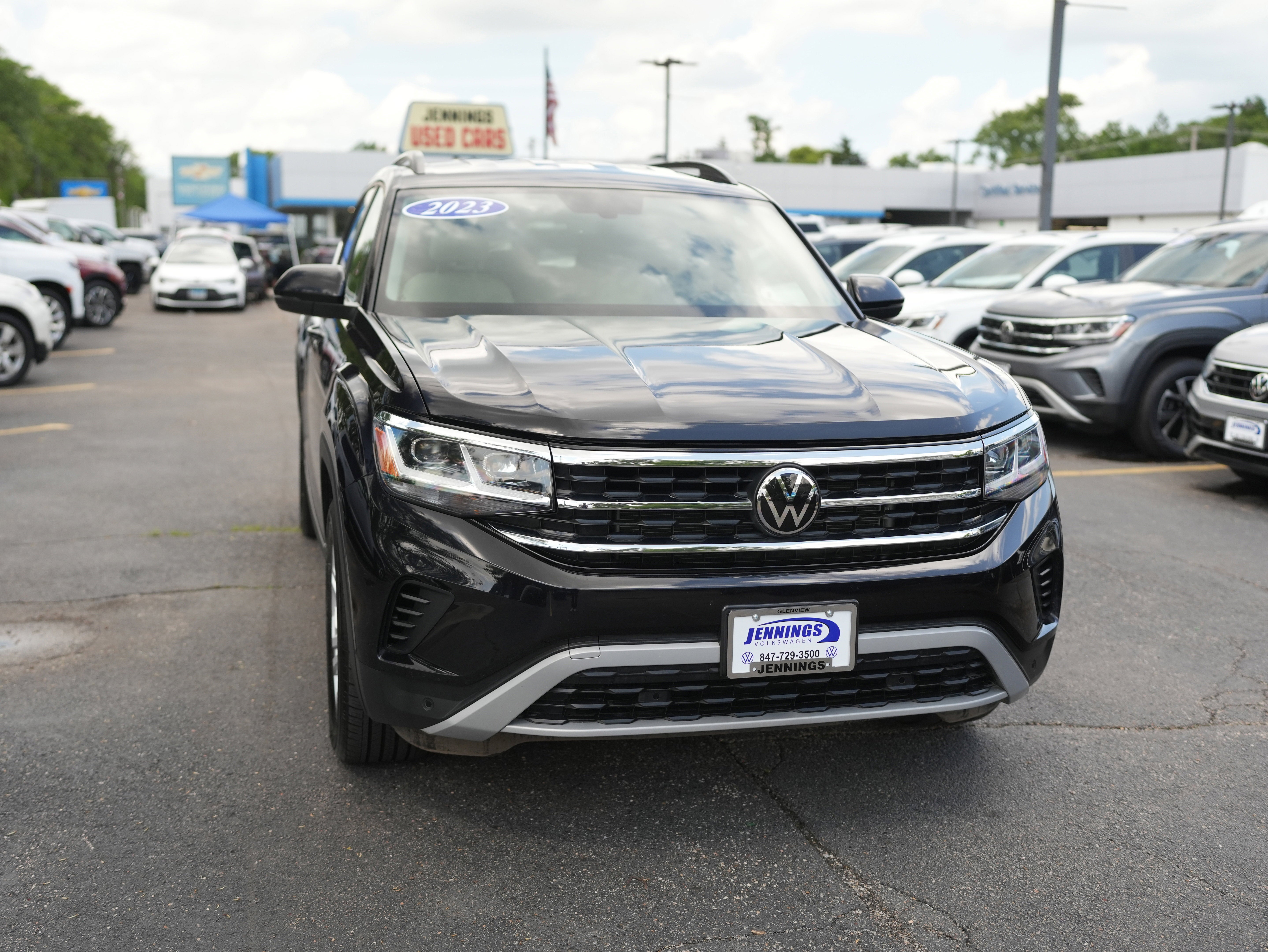 2023 Volkswagen Atlas 3.6L V6 SE w/Technology