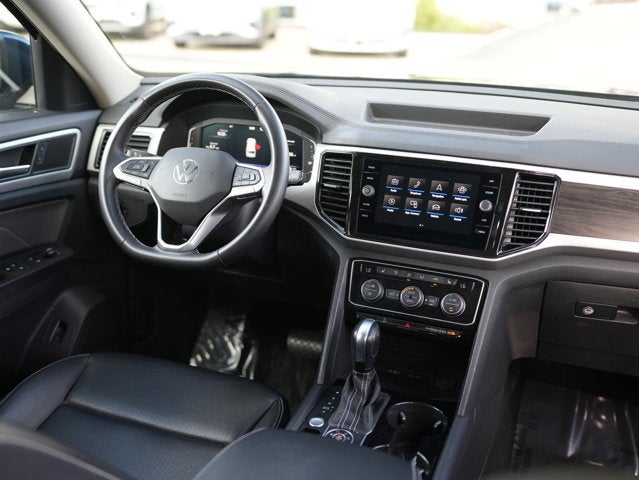 2022 Volkswagen Atlas 3.6L V6 SE w/Technology