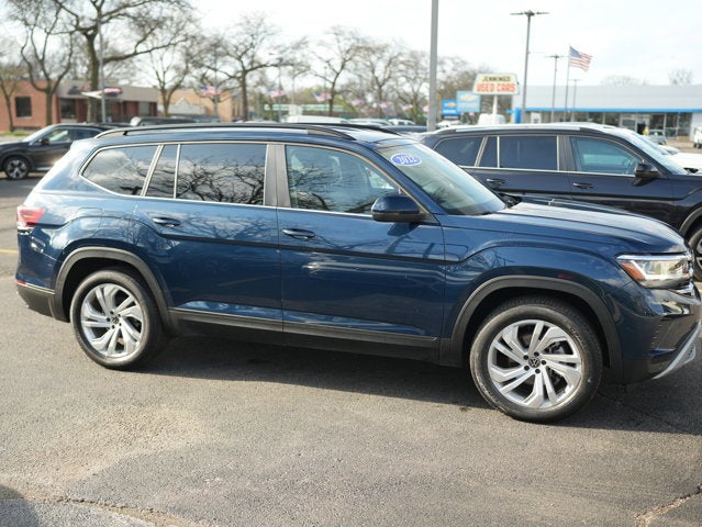 2022 Volkswagen Atlas 3.6L V6 SE w/Technology