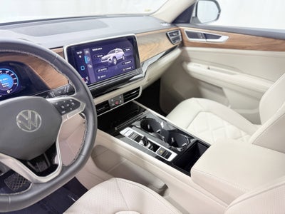 2025 Volkswagen Atlas 2.0T SE w/Technology