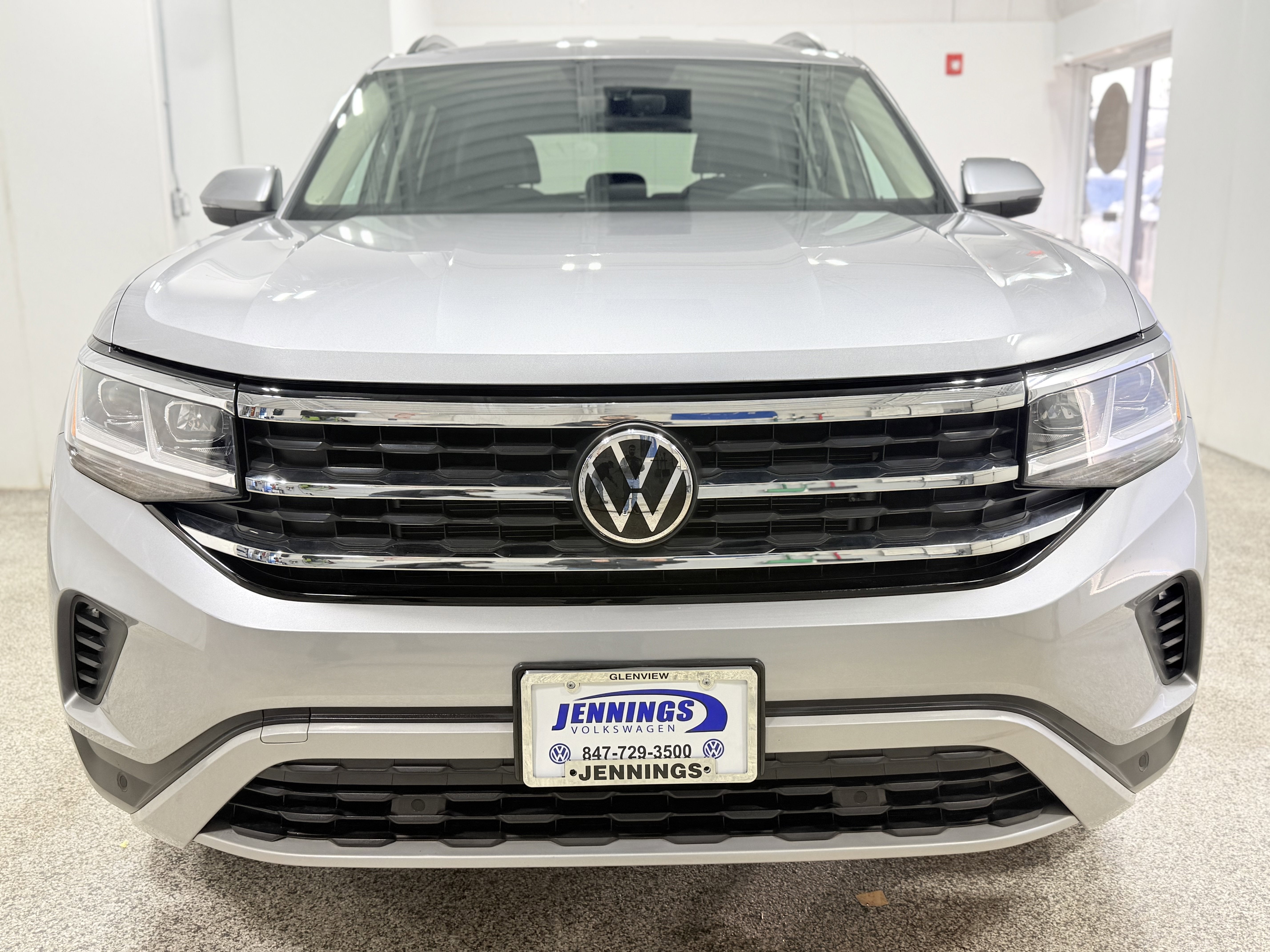 2023 Volkswagen Atlas 3.6L V6 SE w/Technology
