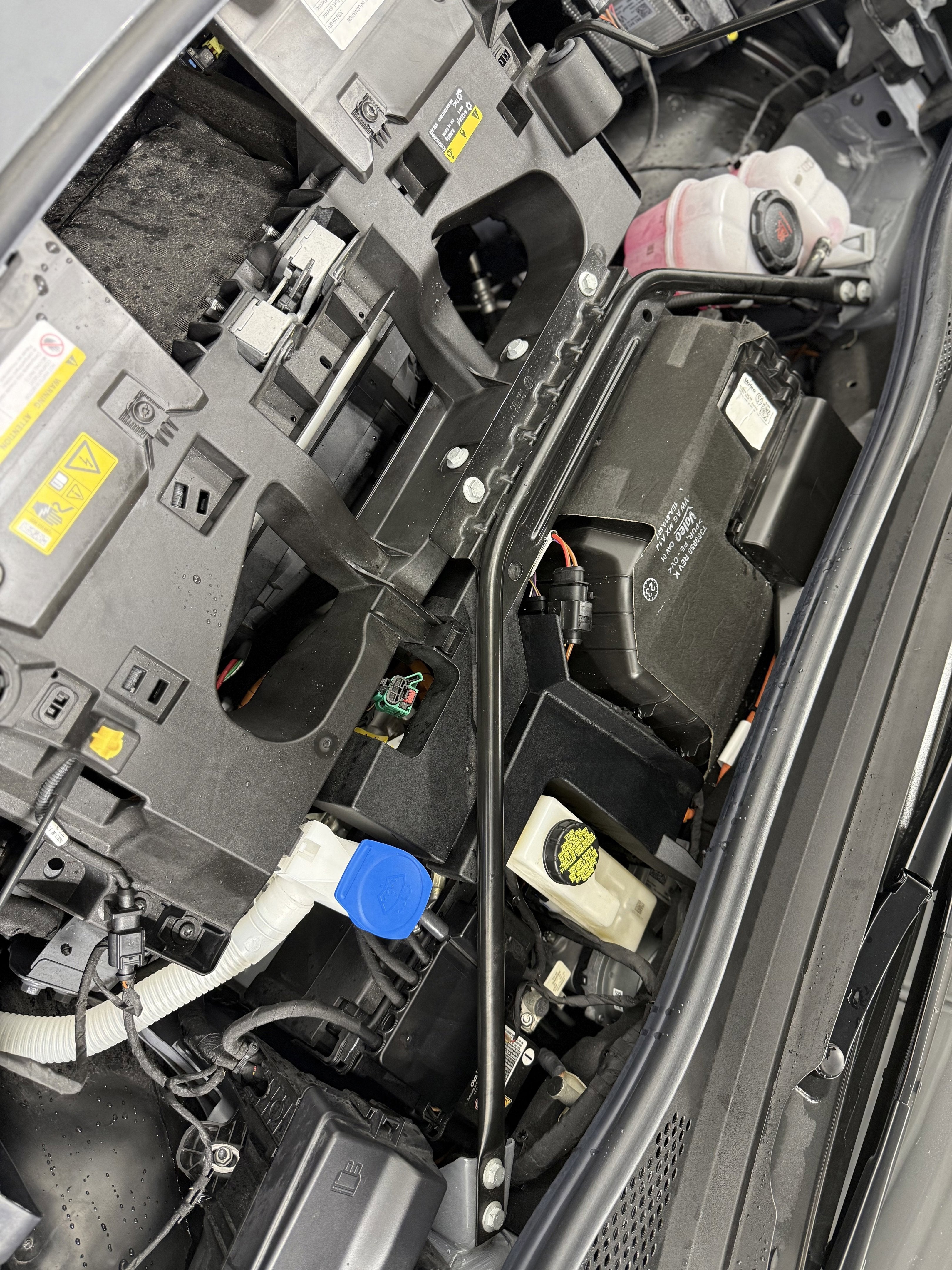 2023 Volkswagen ID.4 Pro S Plus