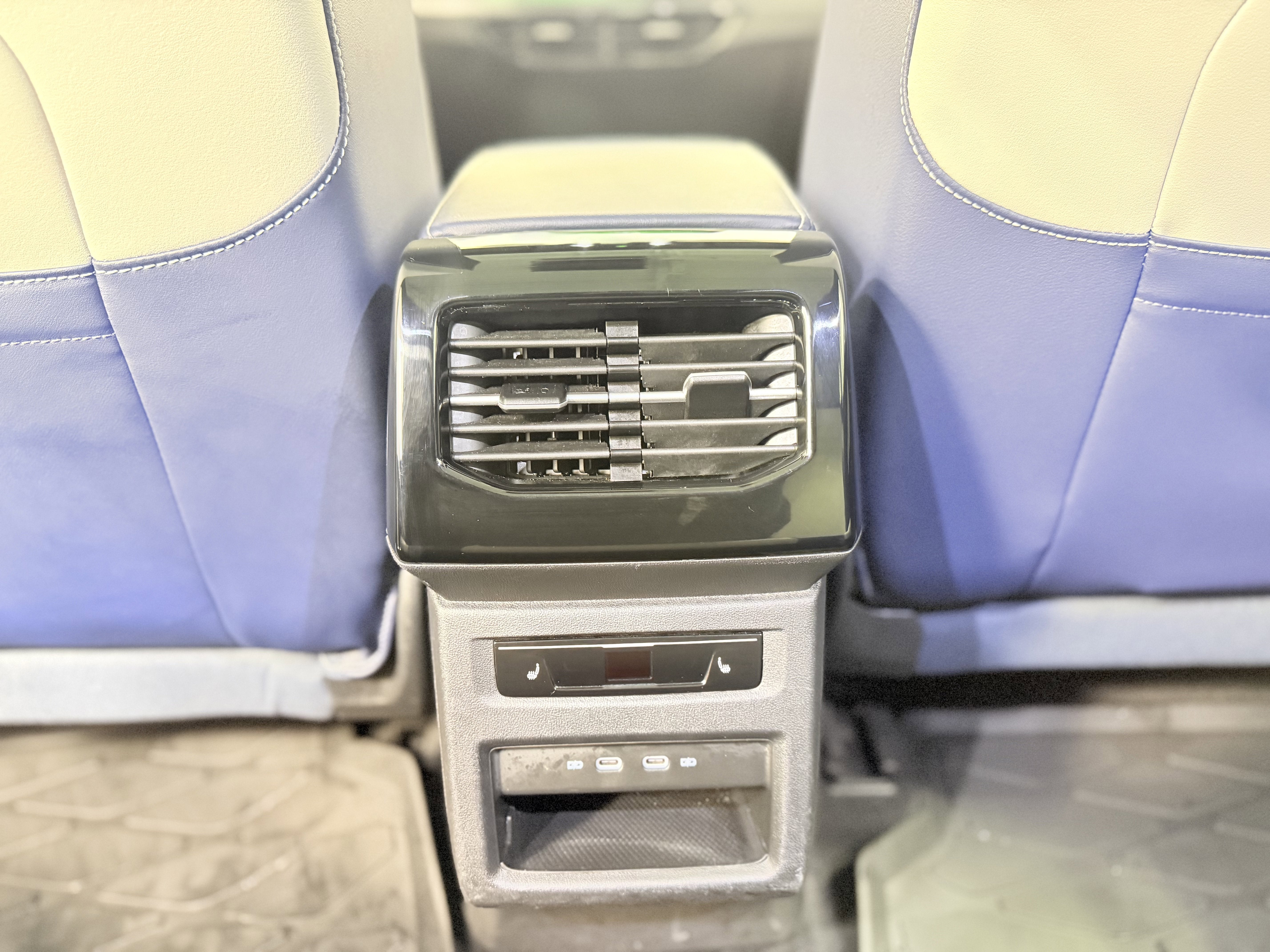 2023 Volkswagen ID.4 Pro S Plus