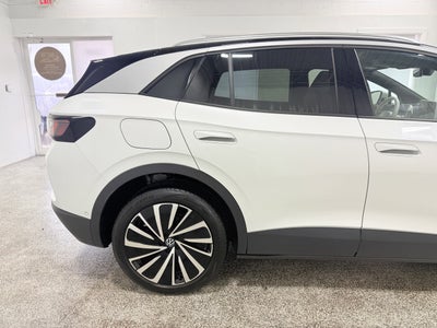 2023 Volkswagen ID.4 Pro S Plus