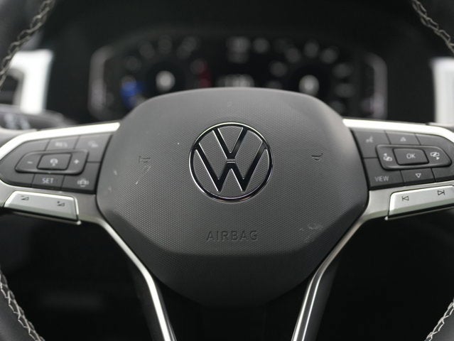 2022 Volkswagen Atlas Cross Sport 2.0T SE w/Technology