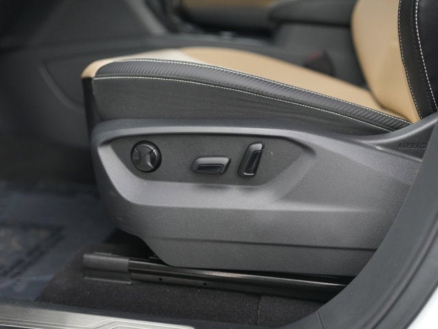 2022 Volkswagen Atlas Cross Sport 2.0T SE w/Technology