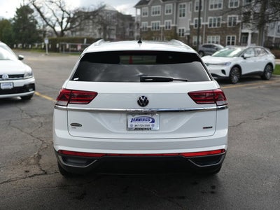 2022 Volkswagen Atlas Cross Sport 2.0T SE w/Technology