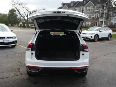 2022 Volkswagen Atlas Cross Sport 2.0T SE w/Technology
