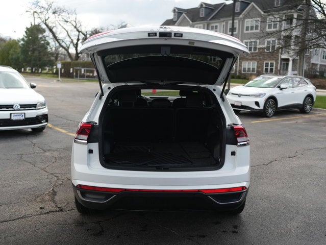 2022 Volkswagen Atlas Cross Sport 2.0T SE w/Technology