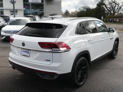 2022 Volkswagen Atlas Cross Sport 2.0T SE w/Technology