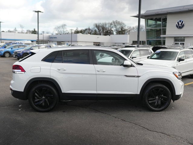 2022 Volkswagen Atlas Cross Sport 2.0T SE w/Technology