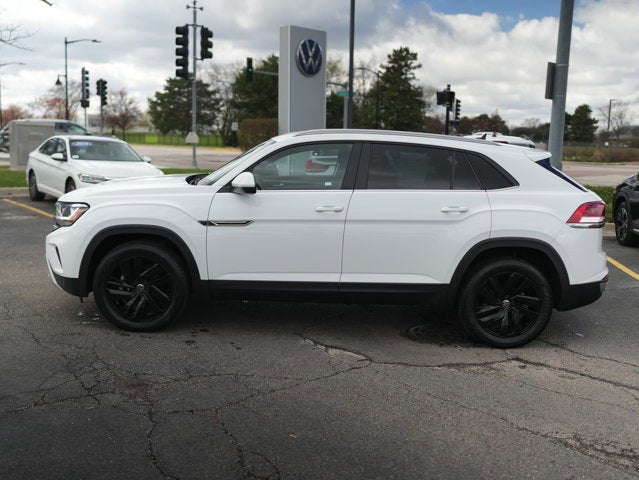 2022 Volkswagen Atlas Cross Sport 2.0T SE w/Technology