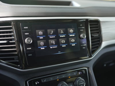 2022 Volkswagen Atlas Cross Sport 2.0T SE w/Technology