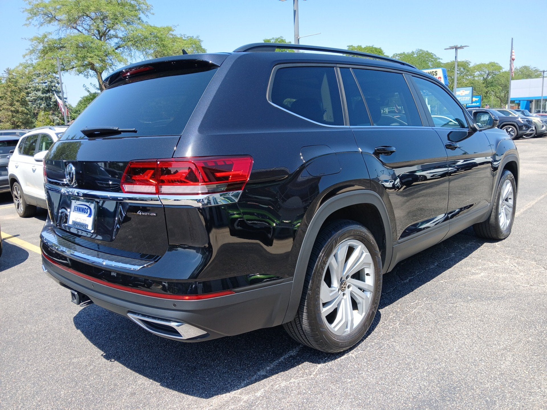 2023 Volkswagen Atlas 3.6L V6 SE w/Technology