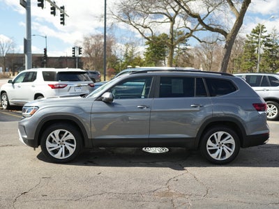 2022 Volkswagen Atlas 3.6L V6 SE w/Technology