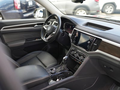 2022 Volkswagen Atlas 3.6L V6 SE w/Technology