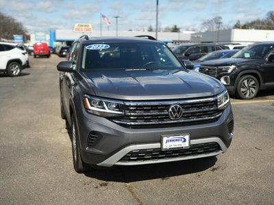 2022 Volkswagen Atlas 3.6L V6 SE w/Technology