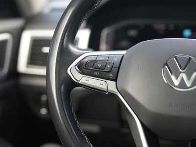 2022 Volkswagen Atlas 3.6L V6 SE w/Technology