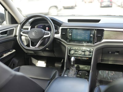 2022 Volkswagen Atlas 3.6L V6 SE w/Technology