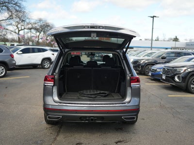 2022 Volkswagen Atlas 3.6L V6 SE w/Technology