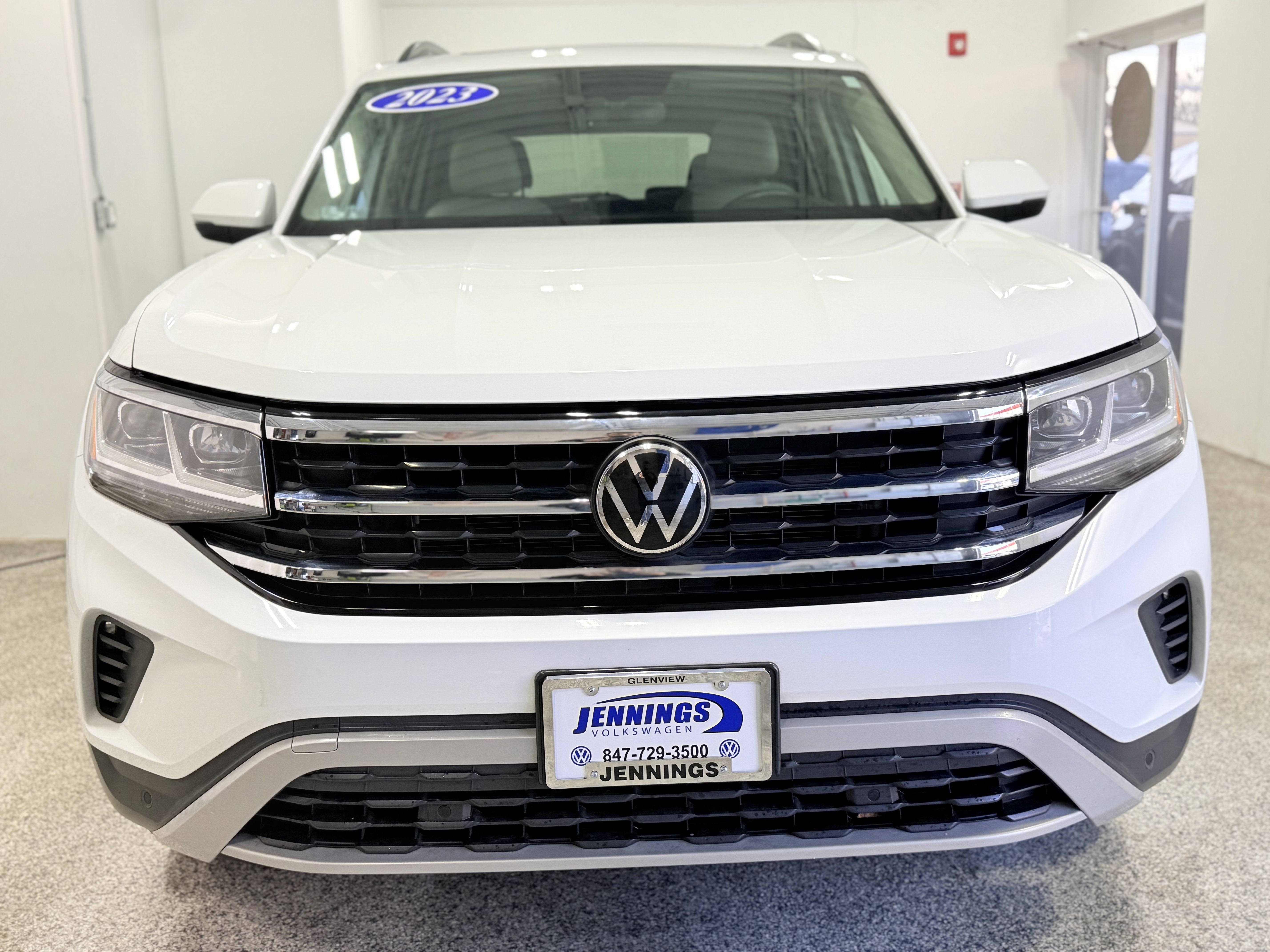 2023 Volkswagen Atlas 3.6L V6 SE w/Technology