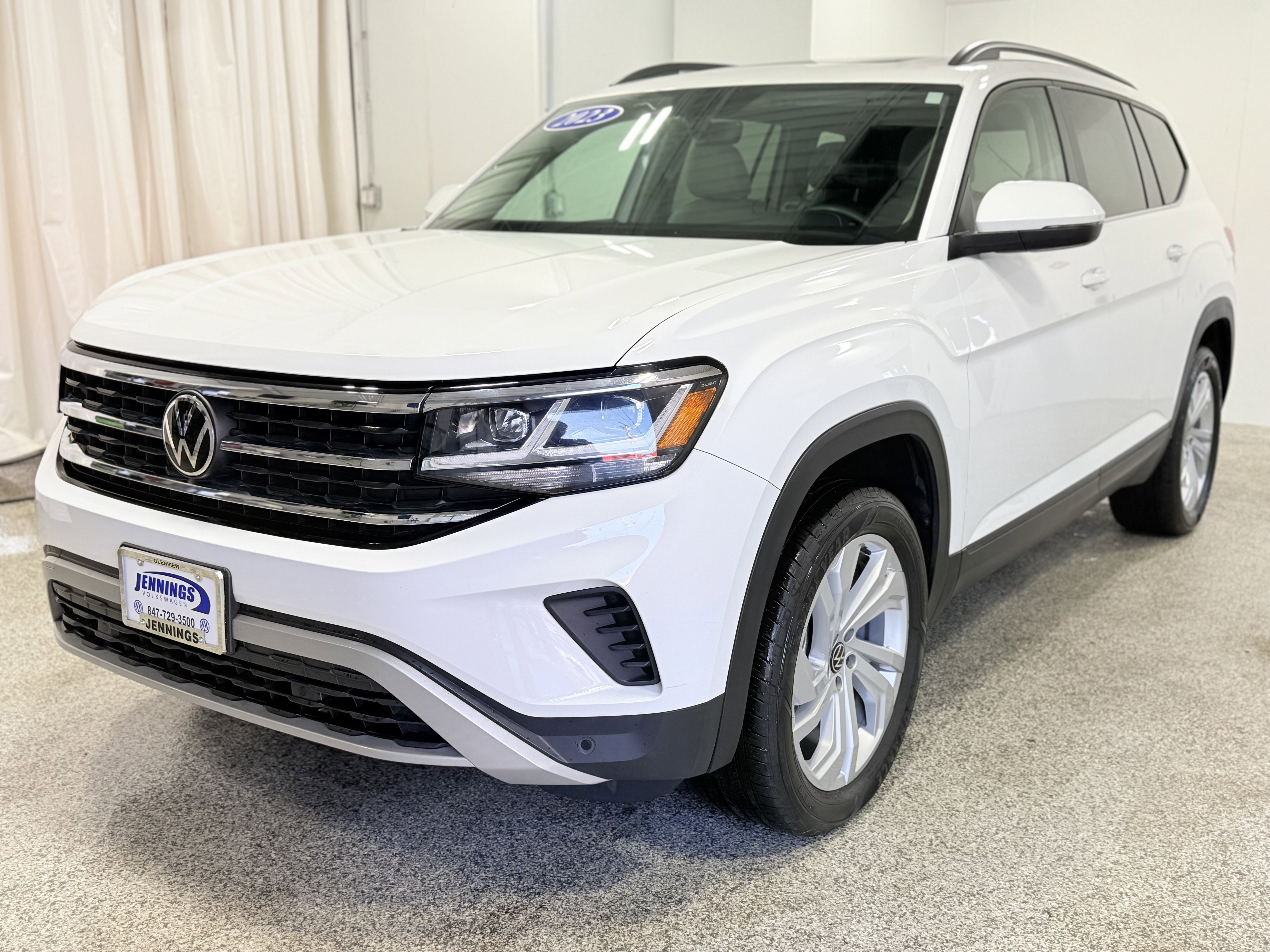 2023 Volkswagen Atlas 3.6L V6 SE w/Technology