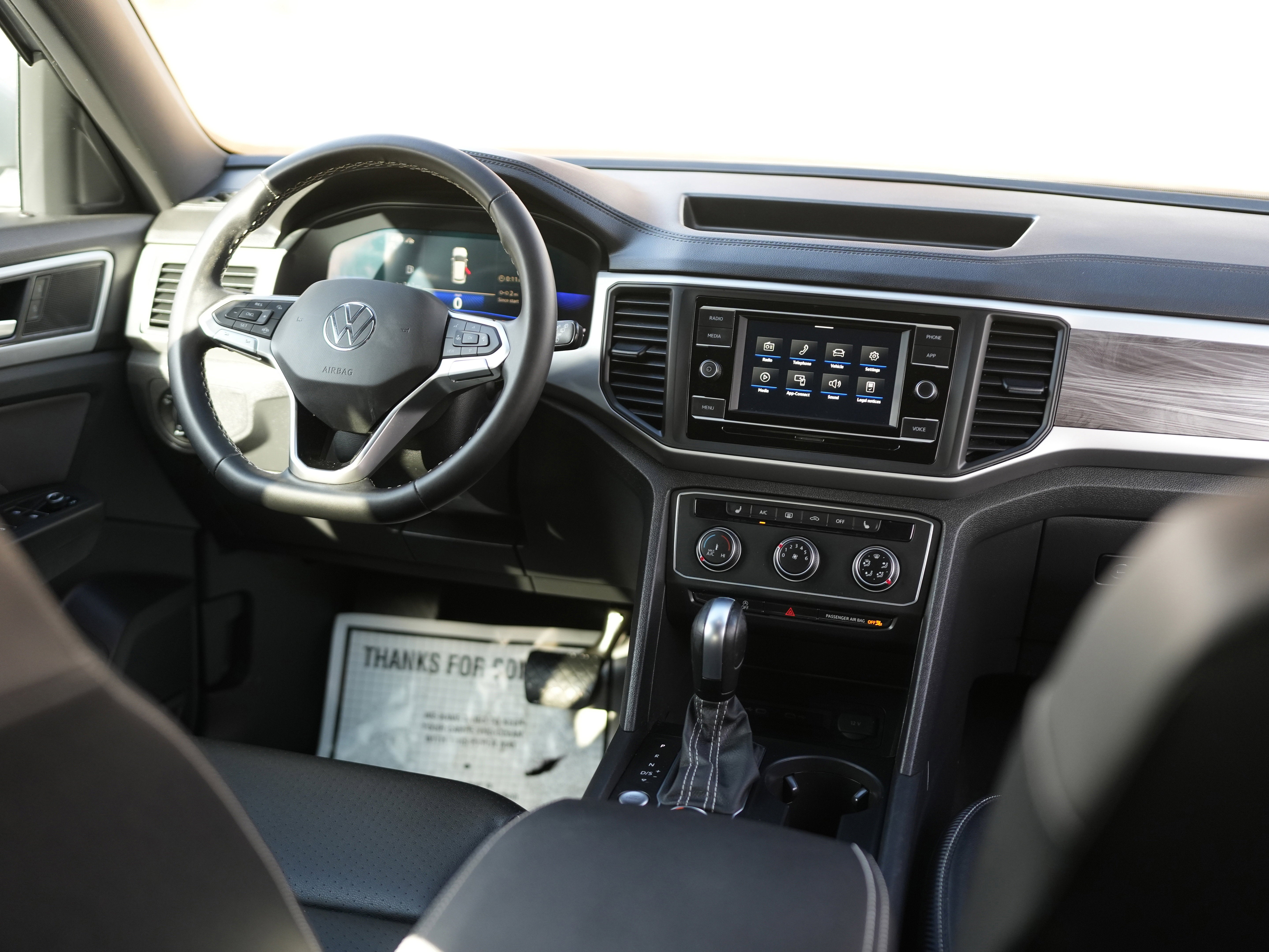 2023 Volkswagen Atlas Cross Sport 2.0T SE