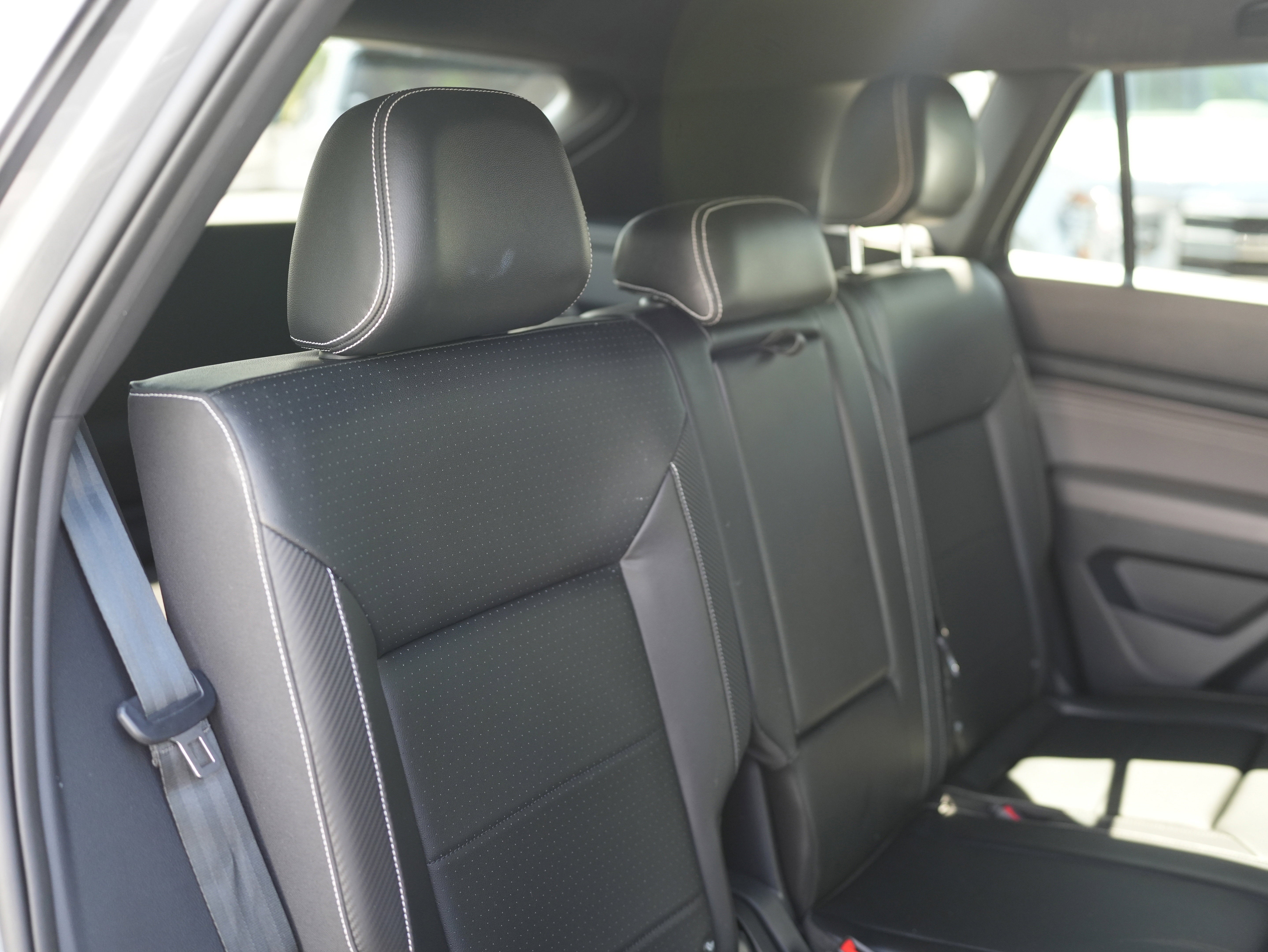 2022 Volkswagen Atlas Cross Sport 2.0T SE