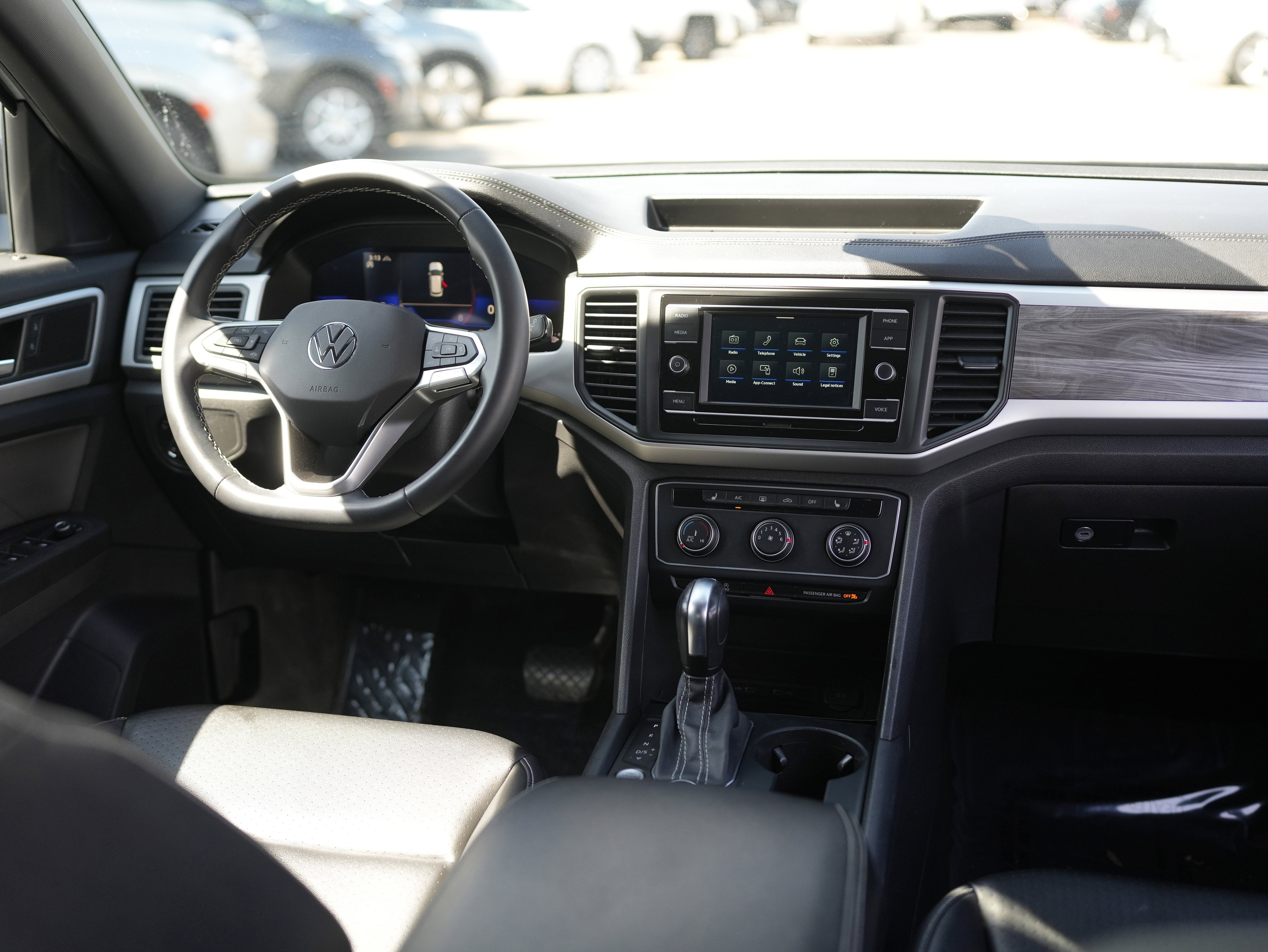 2022 Volkswagen Atlas Cross Sport 2.0T SE