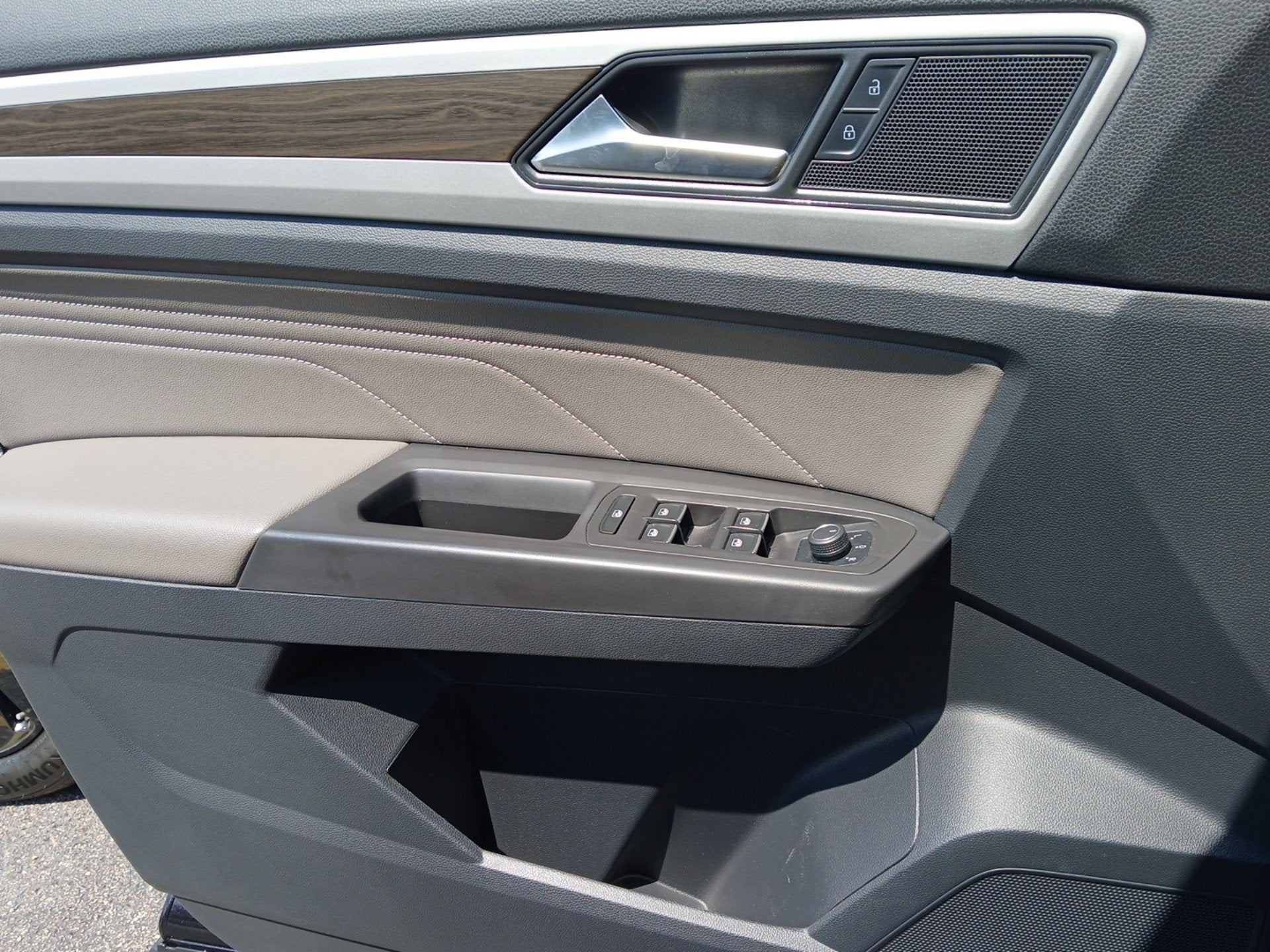 2022 Volkswagen Atlas 2.0T SE