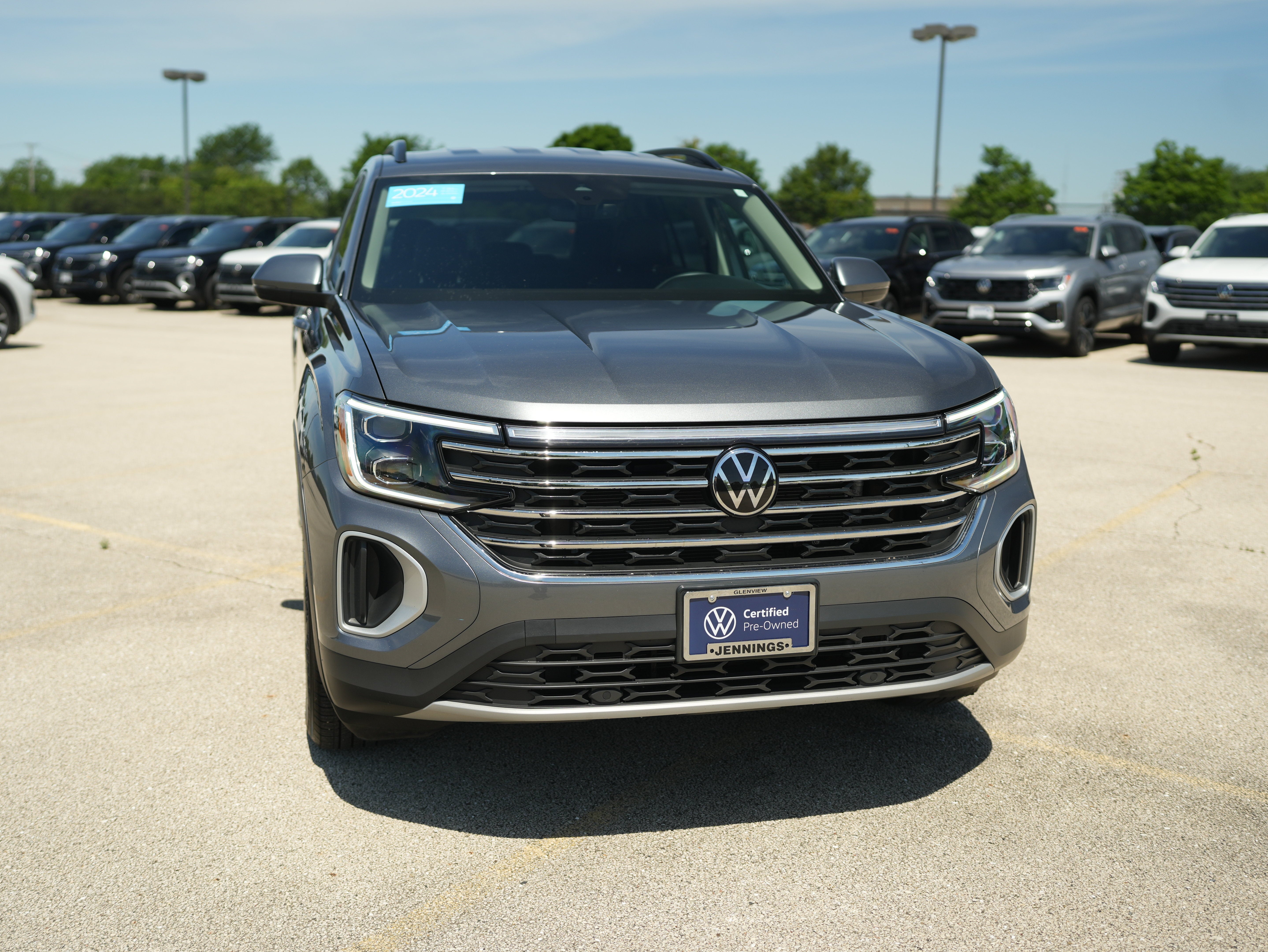 2024 Volkswagen Atlas 2.0T SE