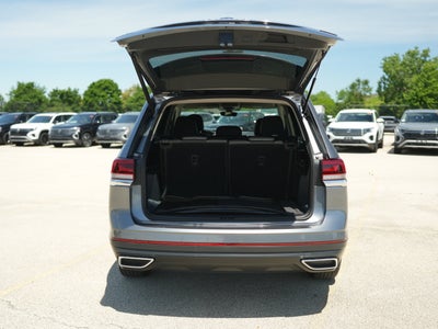 2024 Volkswagen Atlas 2.0T SE