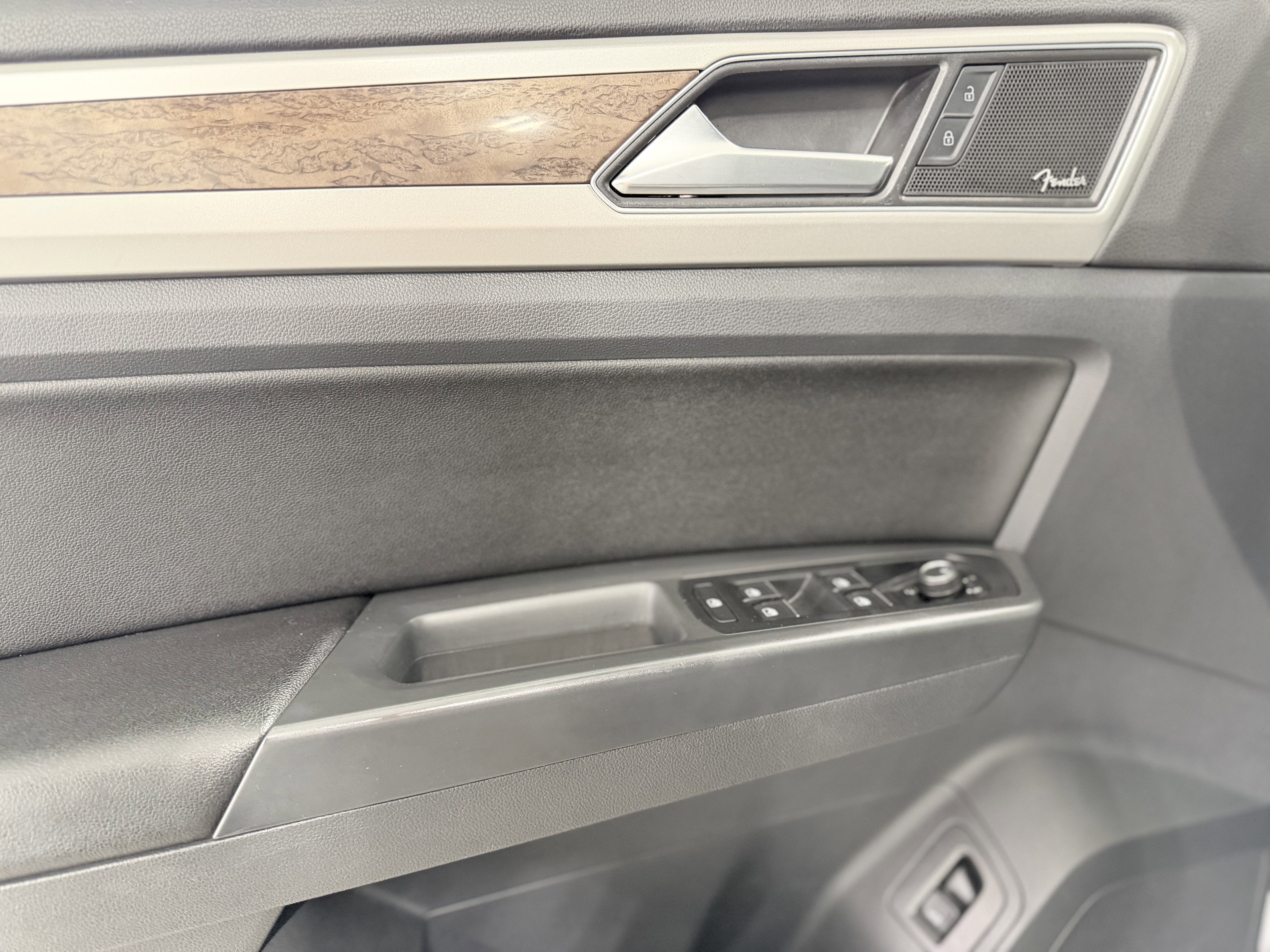 2018 Volkswagen Atlas 3.6L V6 SEL Premium