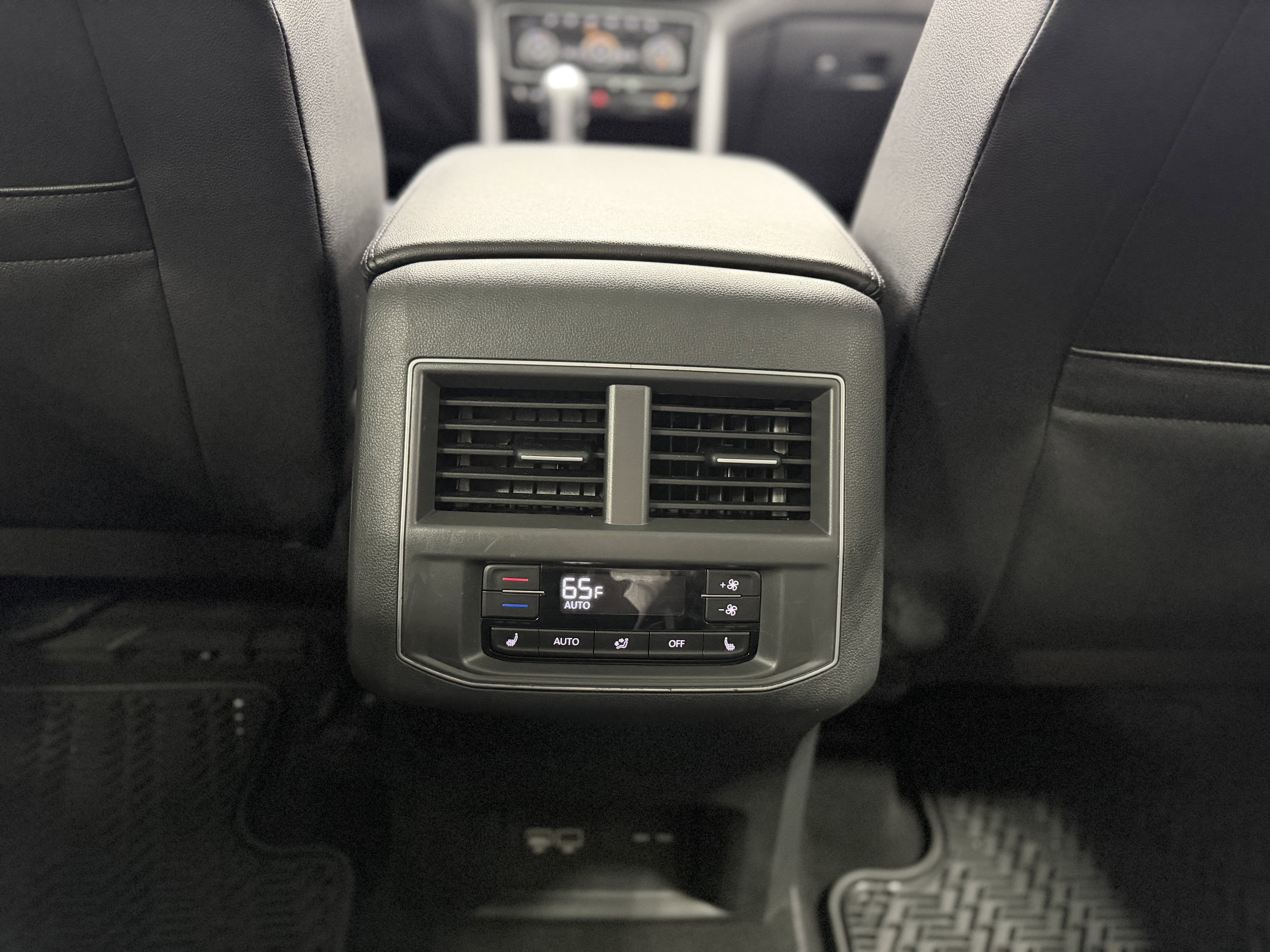 2018 Volkswagen Atlas 3.6L V6 SEL Premium