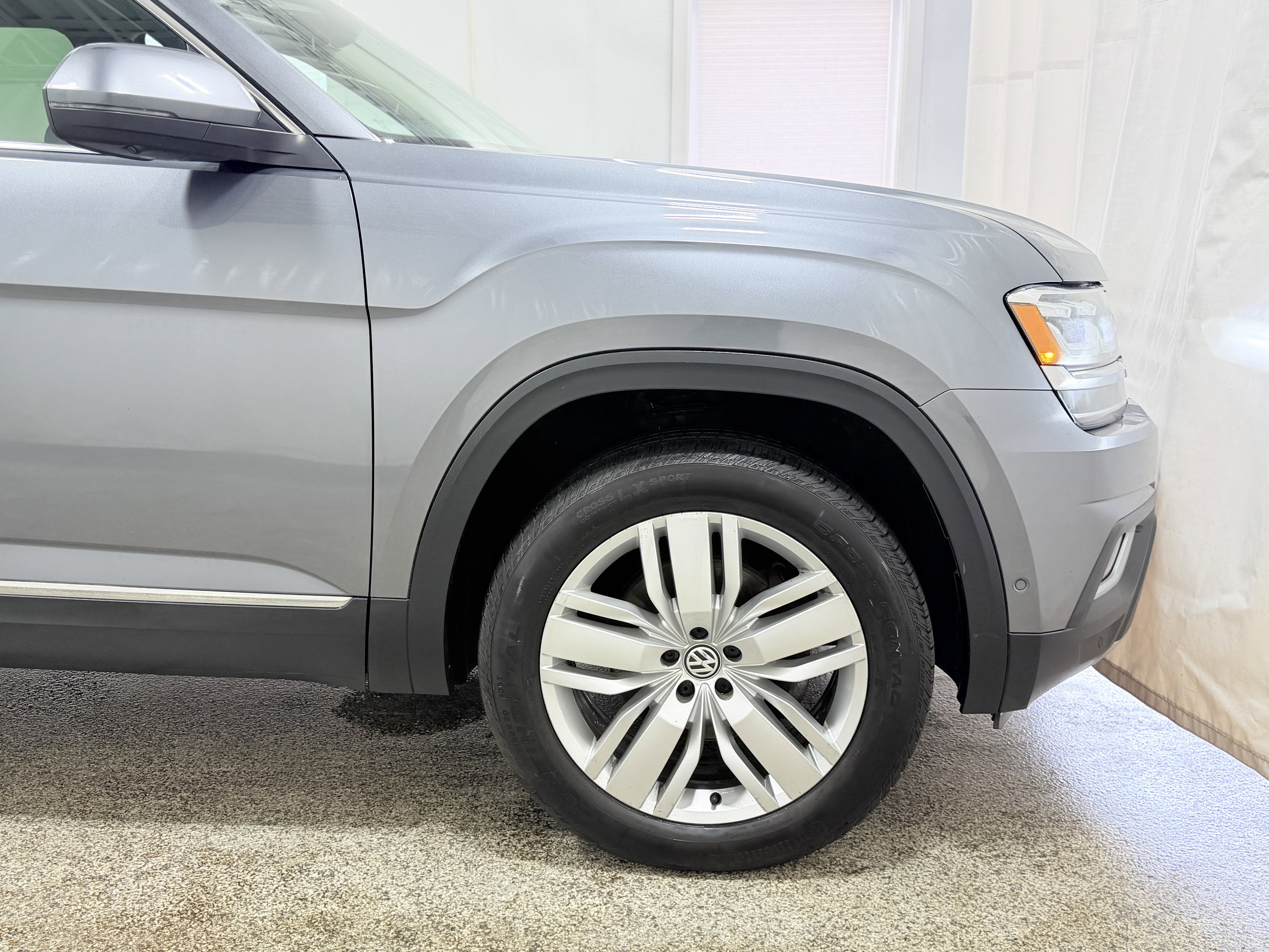 2018 Volkswagen Atlas 3.6L V6 SEL Premium