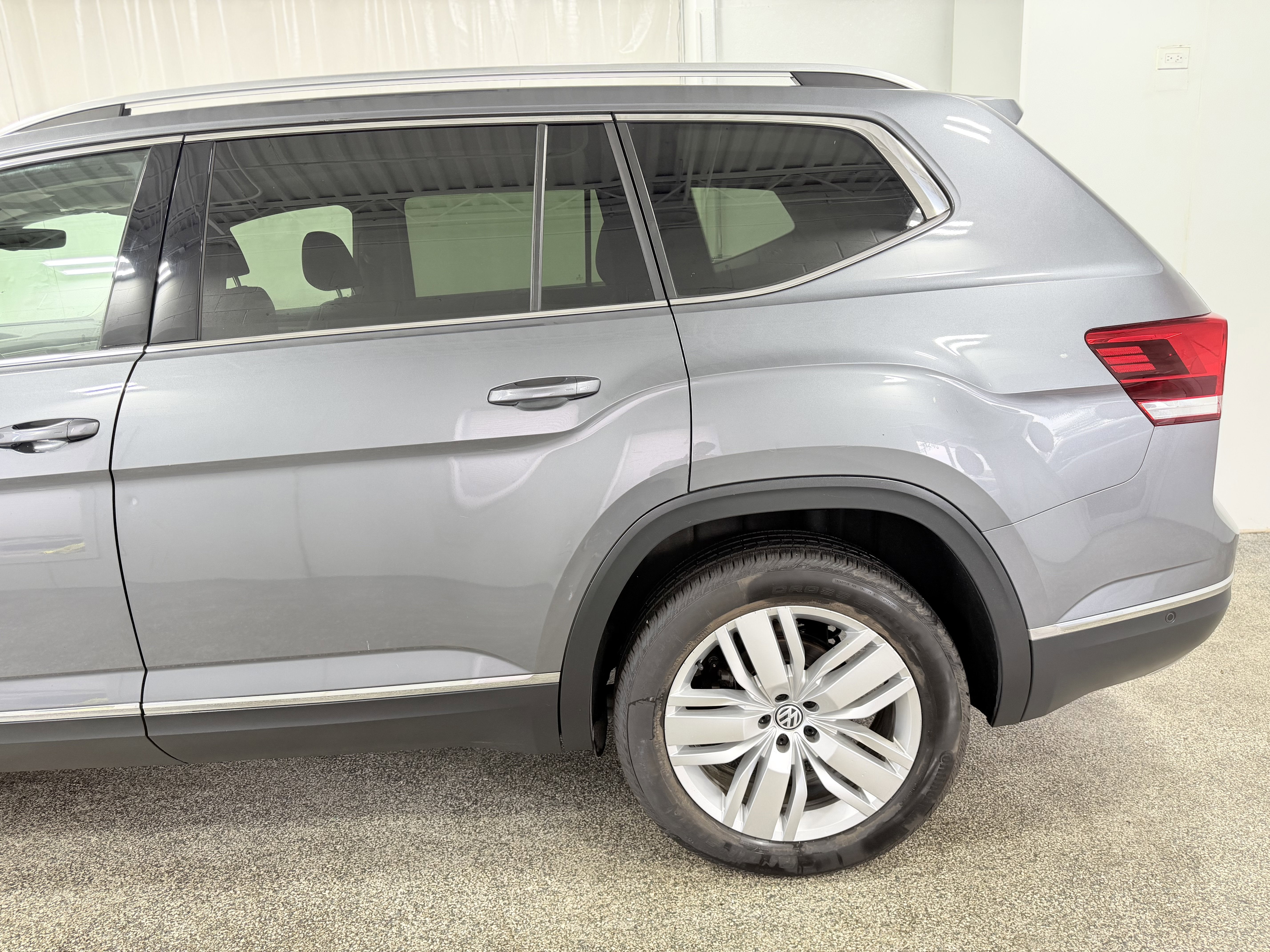 2018 Volkswagen Atlas 3.6L V6 SEL Premium