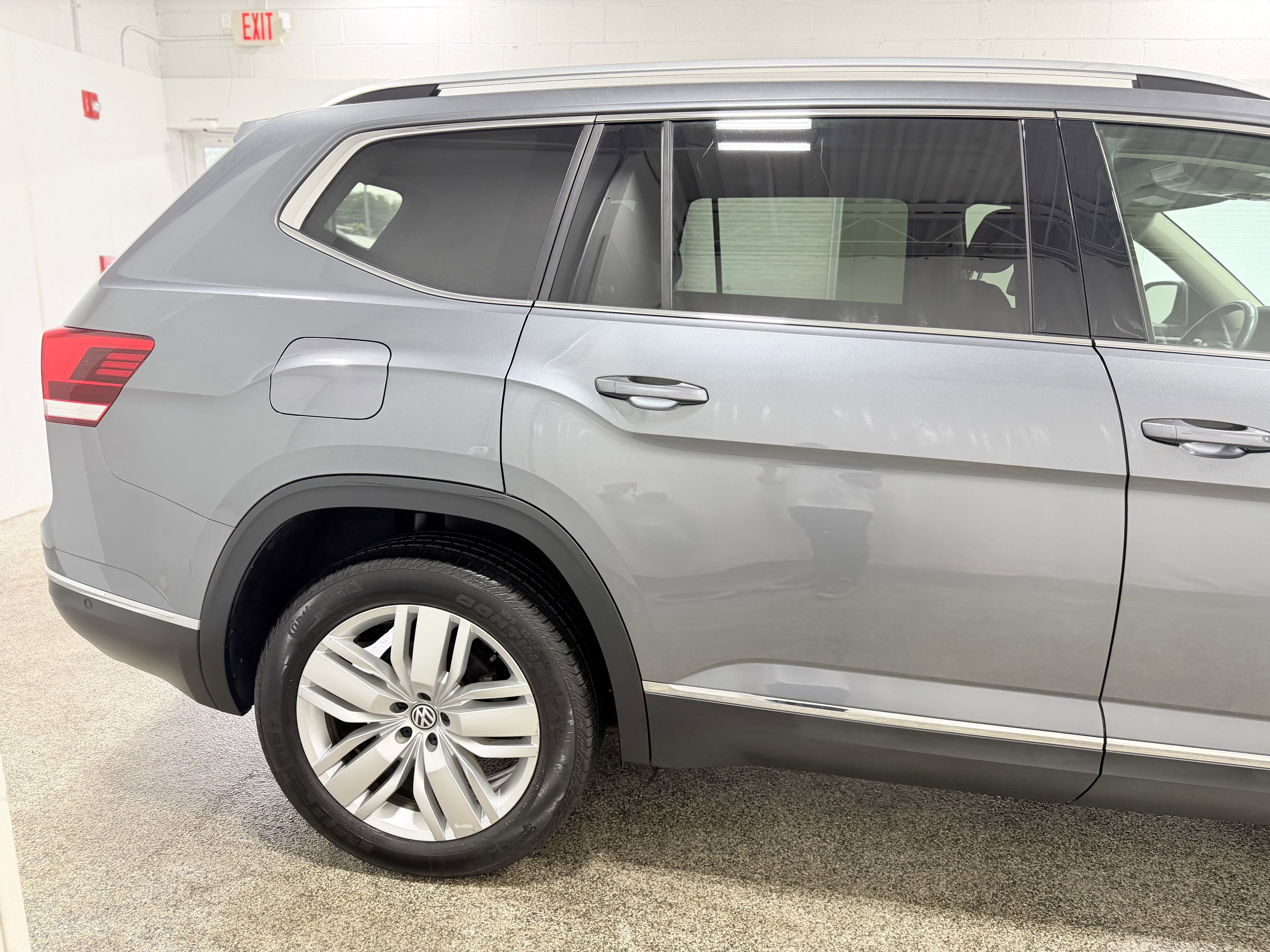 2018 Volkswagen Atlas 3.6L V6 SEL Premium