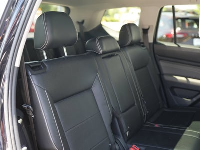 2023 Volkswagen Atlas 3.6L V6 SEL R-Line Black