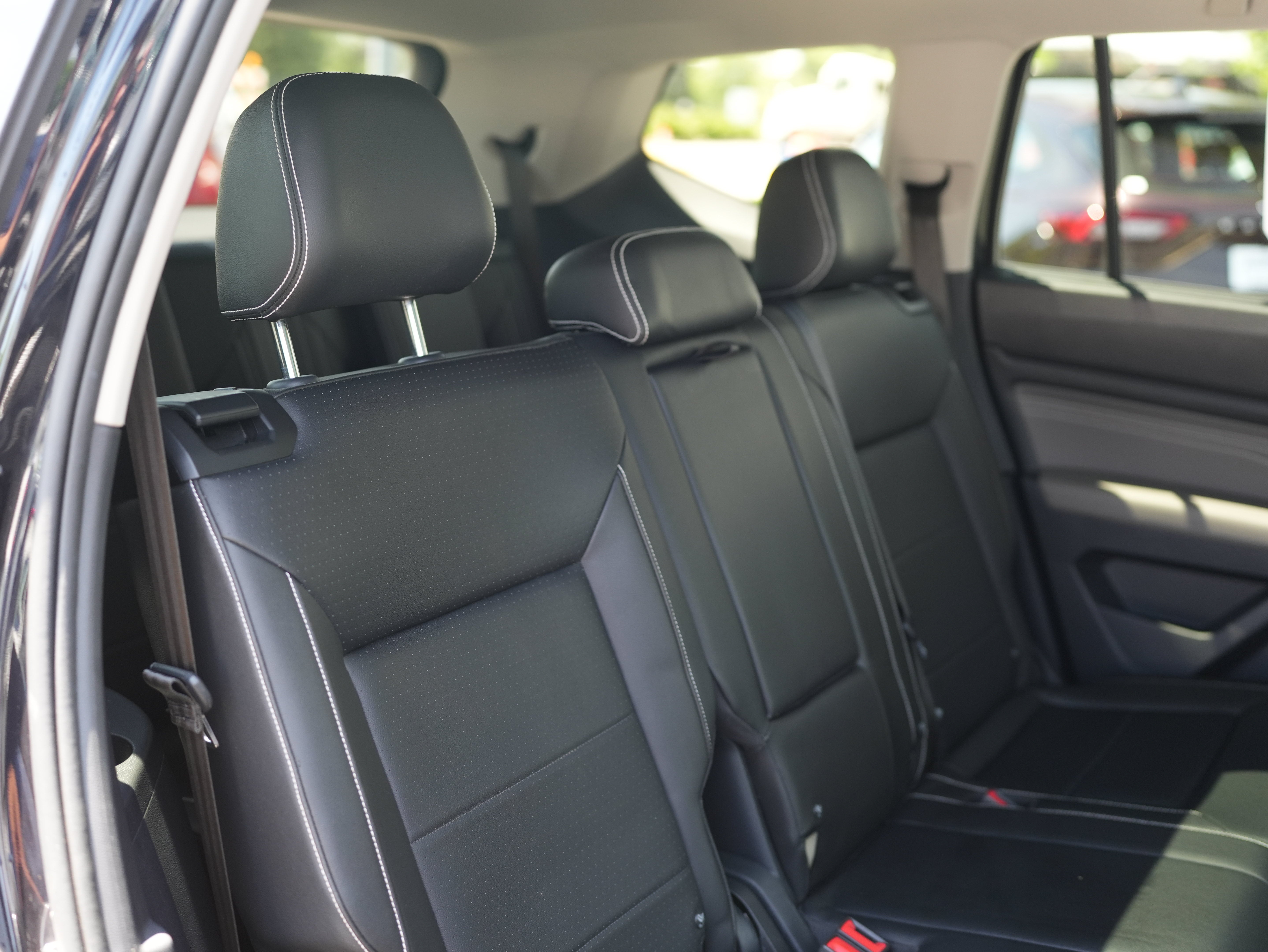 2023 Volkswagen Atlas 3.6L V6 SEL R-Line Black