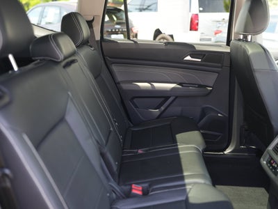 2023 Volkswagen Atlas 3.6L V6 SEL R-Line Black