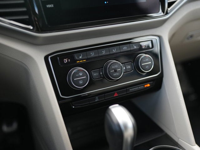 2023 Volkswagen Atlas 3.6L V6 SEL R-Line Black